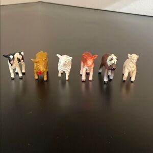 Black and White Action Figures Set